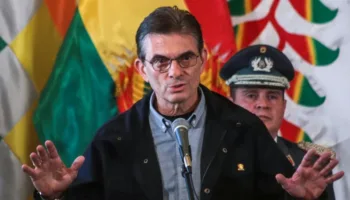 Rodrigo Paz prepara estado de excepción para desplegar militares contra movilización popular