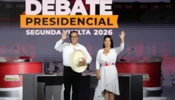 Sánchez y Fujimori confrontan propuestas en debate presidencial para segunda vuelta en Perú