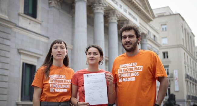 La Confederación de Sindicatos de Inquilinas exige al Gobierno a desbloquear la reforma de la Ley de Arrendamientos Urbanos que lleva dos años bloqueada en el Congreso y recuperar el Real Decreto de prórrogas