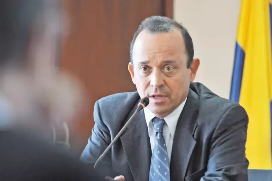Justicia colombiana ratifica condena a Santiago Uribe por crear grupo paramilitar
