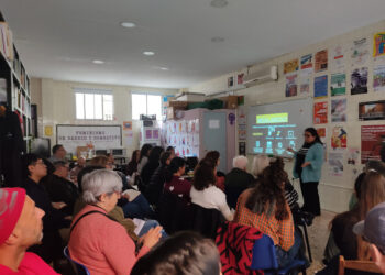 Las asociaciones vecinales, comprometidas con el proceso de regularización de nuestro vecindario migrante