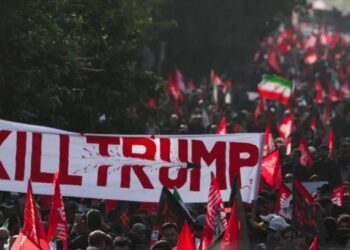 Iraníes exigen venganza por la sangre del Líder mártir: Maten a Trump