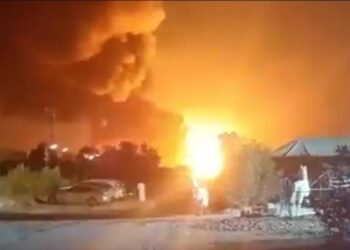 Represalia continúa: ataque de Irán provoca gran incendio en base de EEUU en Kuwait