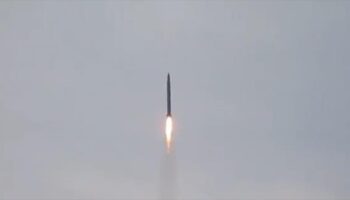 Irán destruye un conjunto de radares de EEUU en Kuwait para despejar zona