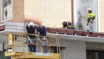 La recuperación salarial llega a las rentas bajas y medias, pero persiste el problema de bajos salarios