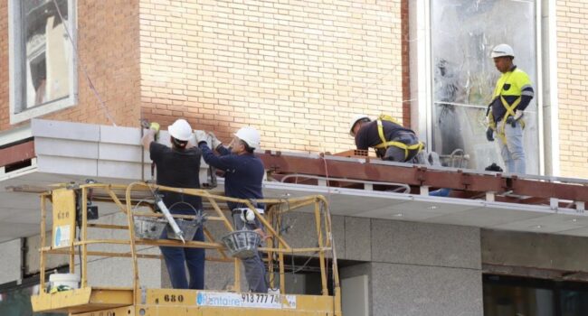 La recuperación salarial llega a las rentas bajas y medias, pero persiste el problema de bajos salarios