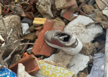 Venezuela: 2 terremotos y 1.040 sanciones