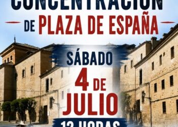Concentración ciudadana ante el silencio de las administraciones tras la entrega de miles de firmas para reclamar un nuevo centro de salud y una residencia de mayores en Consuegra (Toledo)