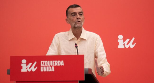 Antonio Maíllo marca la “hoja de ruta” de IU que pasa por “la defensa de la democracia, consolidar derechos y construir frentes amplios” frente a la “amenaza autoritaria” de PP y Vox