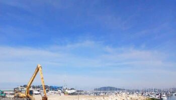 O informe `Bandeiras negras 2026´ pon o acento na restauración ecolóxica dos espazos costeiros para facer fronte á degradación e urbanización do litoral