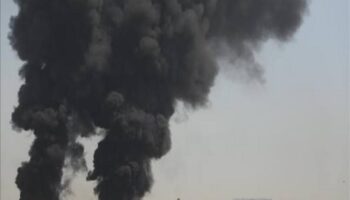 EEUU ataca Hormozgan e Irán responde contra instalaciones en Kuwait