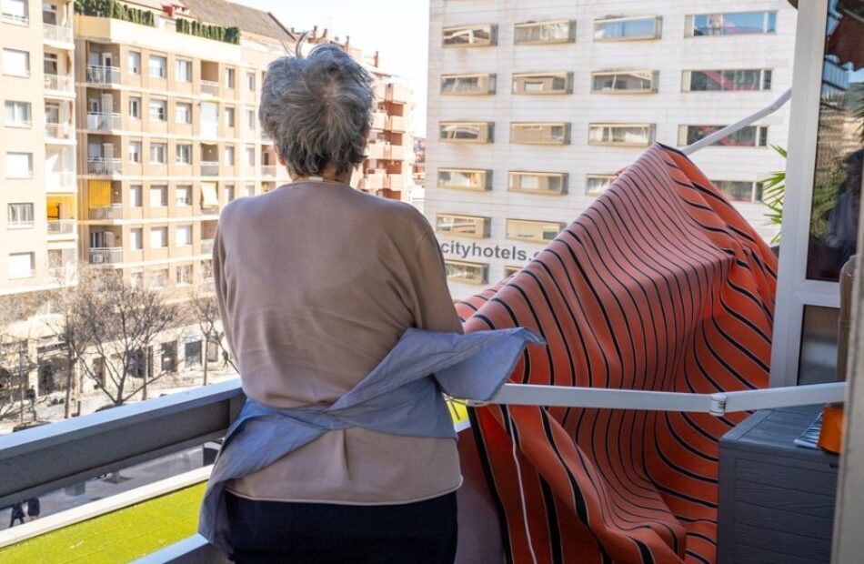 BComú empeny el Govern a destinar 8 M€ per aclimatar pisos i residències per a la gent gran