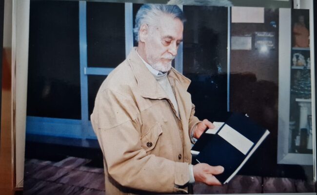 Salen a la luz los primeros documentos del archivo de médico Emilio Barcia; La mayor investigación sobre la represión franquista en El Bierzo