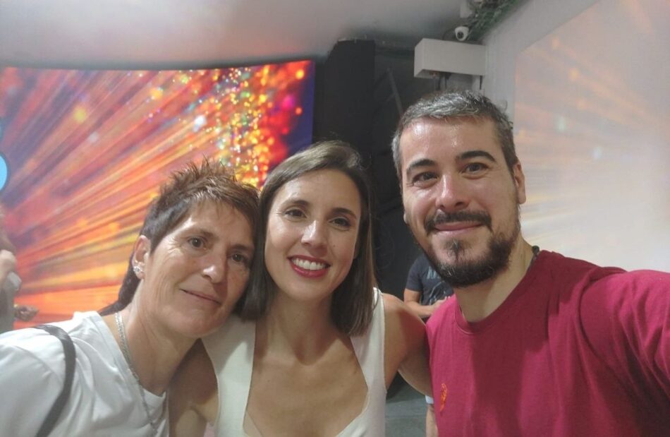 Podemos C-LM demanda en el Orgullo aprobar ya el Estatuto con la enmienda LGTBIQA+