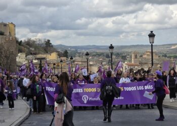 La Plataforma 8M Toledo reclama recursos públicos y una gestión eficaz a la atención a las víctimas de violencia sexual en Castilla-La Mancha