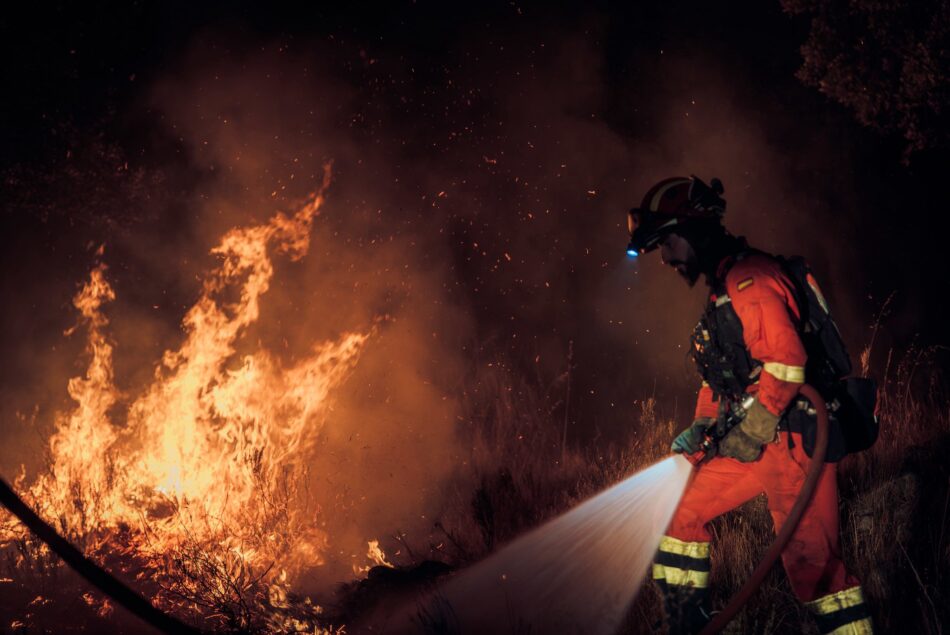 Forestales de Madrid apuntan que están «trabajando con total normalidad, responsabilidad y profesionalidad» ante la emergencia y a pesar del conflicto laboral
