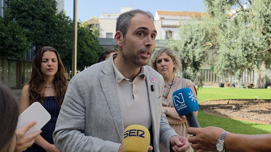 Toni Valero acusa a Moreno Bonilla de convertir la Junta en una “ventanilla de tramitación” para proyectos especulativos como la macroplanta de biogás de Benacazón