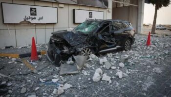 Irán responde atacando con 10 misiles una base estadounidense en Jordania