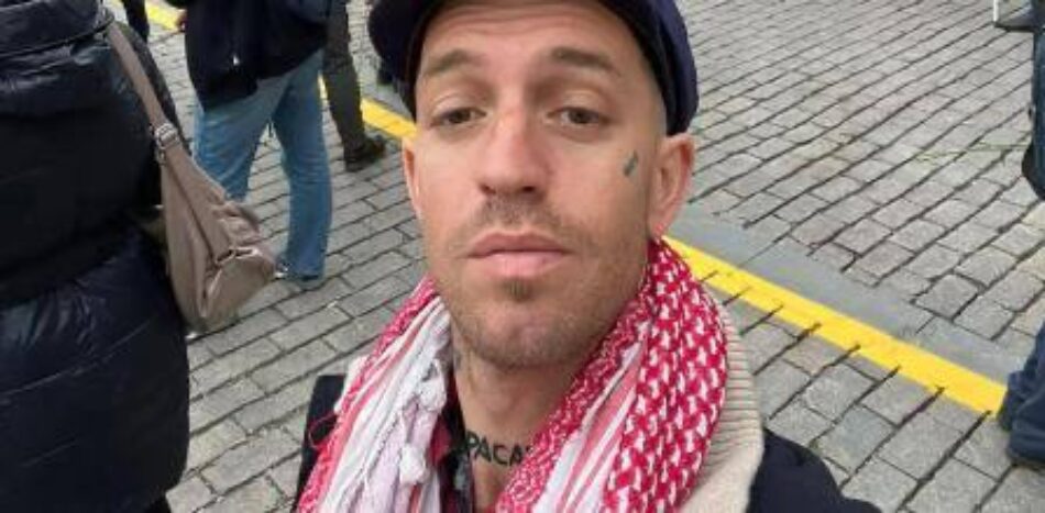 IU plantea al Gobierno que ejerza su derecho legal a denegar la extradición del activista norteamericano J.C. Chambers ante los evidentes riesgos de una entrega a EEUU