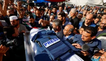 Se celebró encuentro internacional por la paz en Gaza, con homenaje a periodistas y sanitarios asesinados