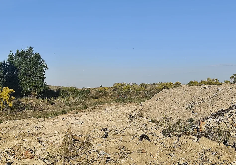 La Comunidad de Madrid abre expediente sancionador por la contaminación y destrucción ambiental en el norte de Alcorcón