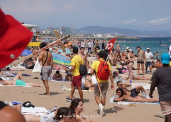 Socorristas de Barcelona se concentran el día mundial para la prevención de los ahogamientos 2026