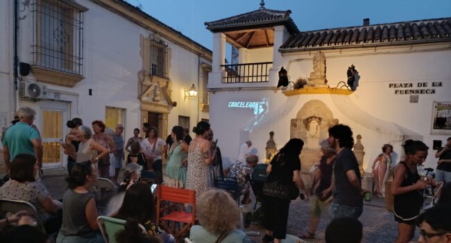 La falta de protección y la dejadez de las administraciones públicas ante el cierre de los cines de verano en Córdoba desata protestas ya organizadas en torno a la recién creada «Coordinadora SOS» 