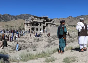 Fuerzas afganas atacan posiciones de Daesh dentro de Pakistán