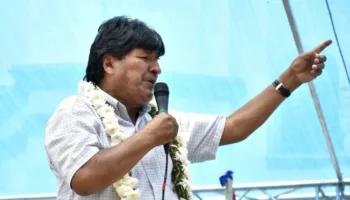 Bolivia: Fiscalía consuma asedio político y ordena la captura de Evo Morales