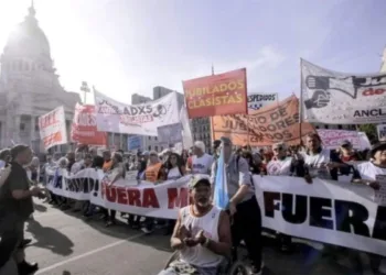 Argentina: CGT volverá a las calles contra plan económico de Milei