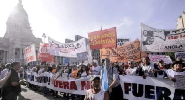 Argentina: CGT volverá a las calles contra plan económico de Milei