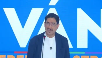 Colombia: Cepeda advierte con «desobediencia civil» pacífica contra futuro Gobierno De la Espriella
