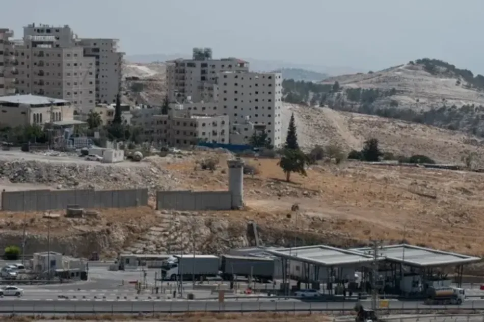 Israel legaliza 104 asentamientos en Cisjordania y refuerza plan para impedir Estado palestino