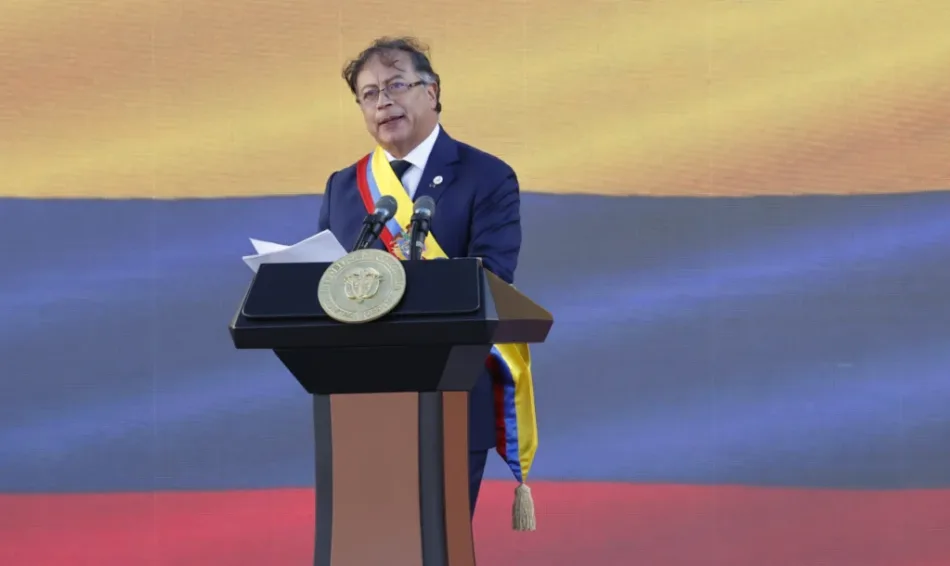Petro ordena que ninguna base militar sirva para juramentación de ultraderechista de la Espriella