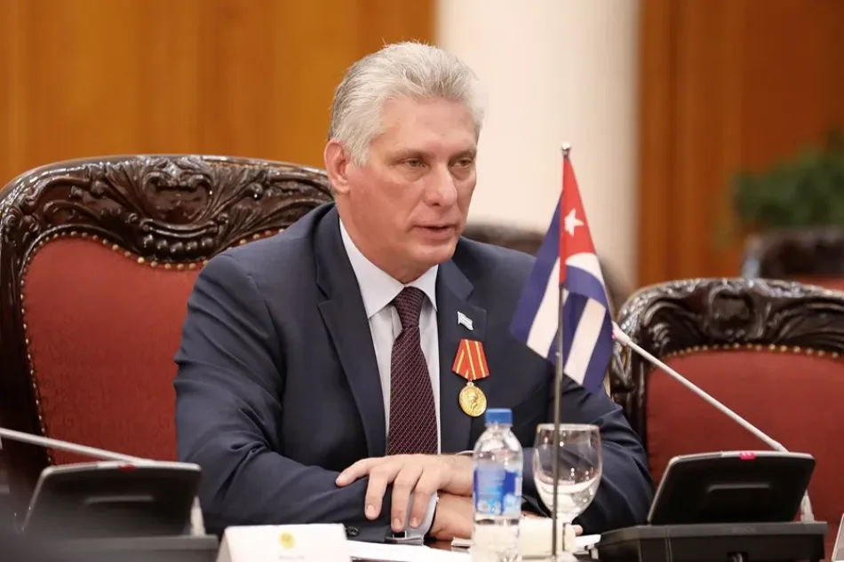 Díaz-Canel: transformaciones buscan defender a Cuba y avanzar en la construcción socialista