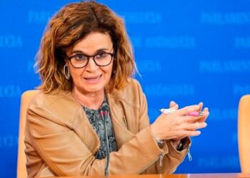 Por Andalucía acusa a Moreno Bonilla de poner en riesgo 774 plazas universitarias por seguir la estrategia de Feijóo