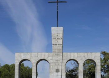 IU Majadahonda valora muy positivamente la decisión de retirar el «monumento a los Rumanos Caídos», de exaltación fascista, en cumplimiento de la Ley de Memoria Democrática