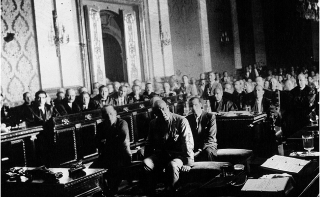 La larga conspiración contra la República (I-IV)