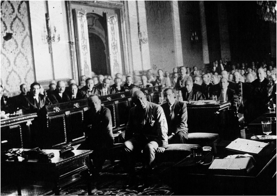 La larga conspiración contra la República (I-IV)