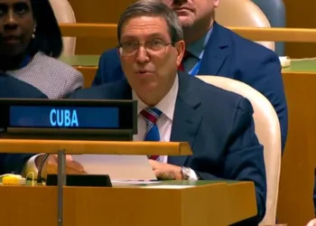 Cuba muestra «tarjeta roja» a EE.UU. y denuncia ante ONU consecuencias del cerco energético