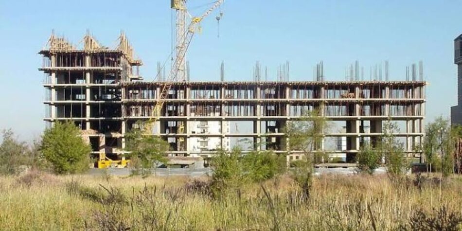Ecologistas en Acción, Greenpeace y la Confederación de Sindicatos de Inquilinas rechazan la modificación de la Ley del Suelo en el decreto sobre vivienda