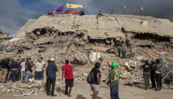 Entre terremotos y guerra mediática: la derecha busca que el chavismo quede sepultado bajo los escombros de la tragedia