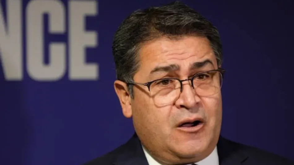 Más del 55 % de los hondureños rechaza indulto de Trump a Orlando Hernández