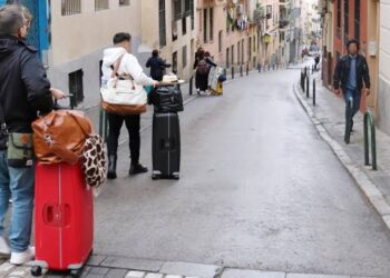La FRAVM pedirá mañana en el Consejo de Seguridad de Madrid una estrategia conjunta contra el tráfico de droga y poner freno al descontrol de los pisos turísticos en materia securitaria