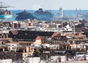 La ampliación del Puerto de València regresa a los tribunales por una nueva denuncia de infracciones medioambientales