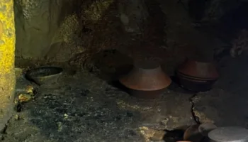Hallan 179 piezas arqueológicas en cueva del sur de México