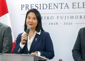 Fujimori terminó la espera y se instaló como Presidenta Electa de Perú