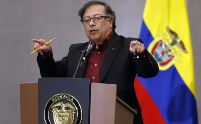Petro desconoce legitimidad de Gobierno entrante y denuncia fraude electoral en Colombia