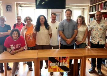 A plataforma “Por un monte galego con futuro” reclama un cambio radical na política forestal e de prevención dos incendios
