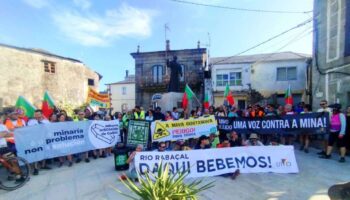 Activistas galegas e portuguesas ocupan a mina ilegal de San Xoán na Gudiña